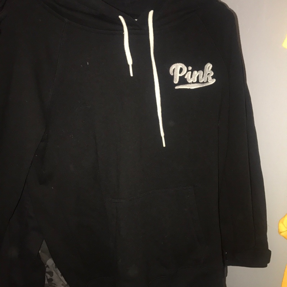 Black pink puller over hoodie